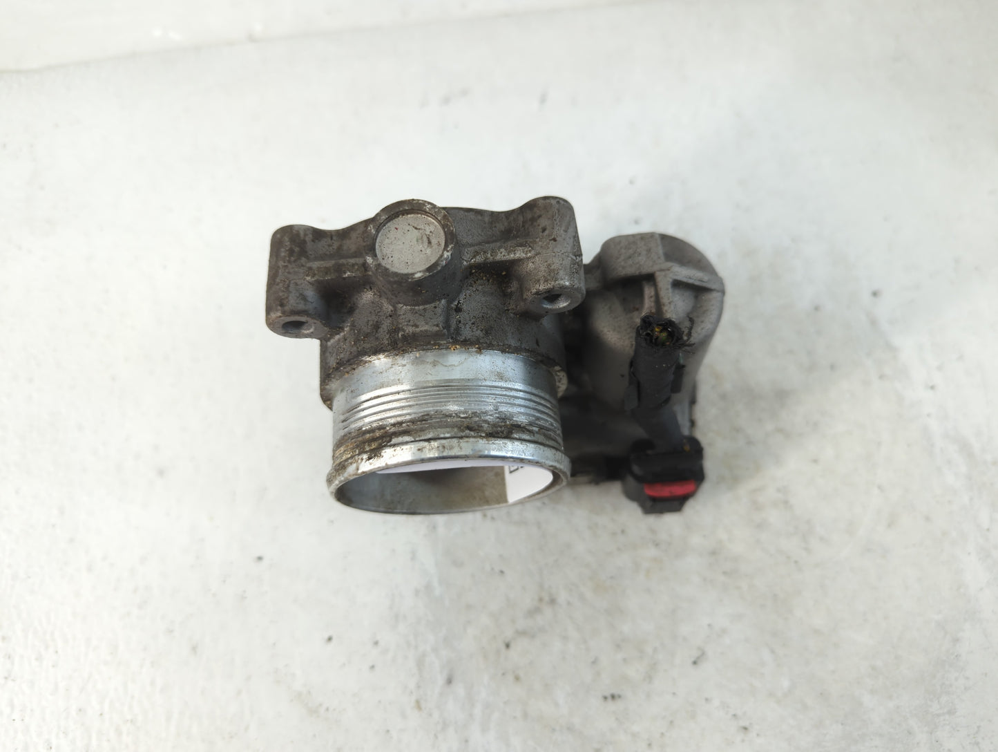 2017-2019 Ford Escape Throttle Body P/N:DS7E-9F991-BB Fits Fits 2014 2015 2016 2017 2018 2019 2020 2021 2022 OEM Used Auto P