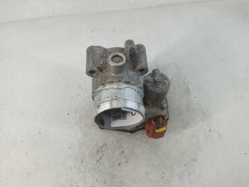2017-2019 Ford Escape Throttle Body P/N:DS7G-9F991-BB Fits Fits 2014 2015 2016 2017 2018 2019 2020 OEM Used Auto Parts
