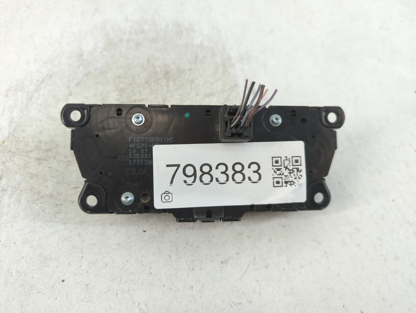 2017-2019 Ford Escape Climate Control Module Temperature AC/Heater Replacement P/N:F1CT18K811HC Fits Fits 2017 2018 2019 OEM