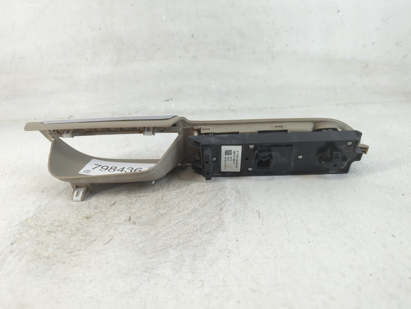 2013-2019 Ford Escape Master Power Window Switch Replacement Driver Side Left P/N:F1ET-14A132-AC Fits OEM Used Auto Parts - 