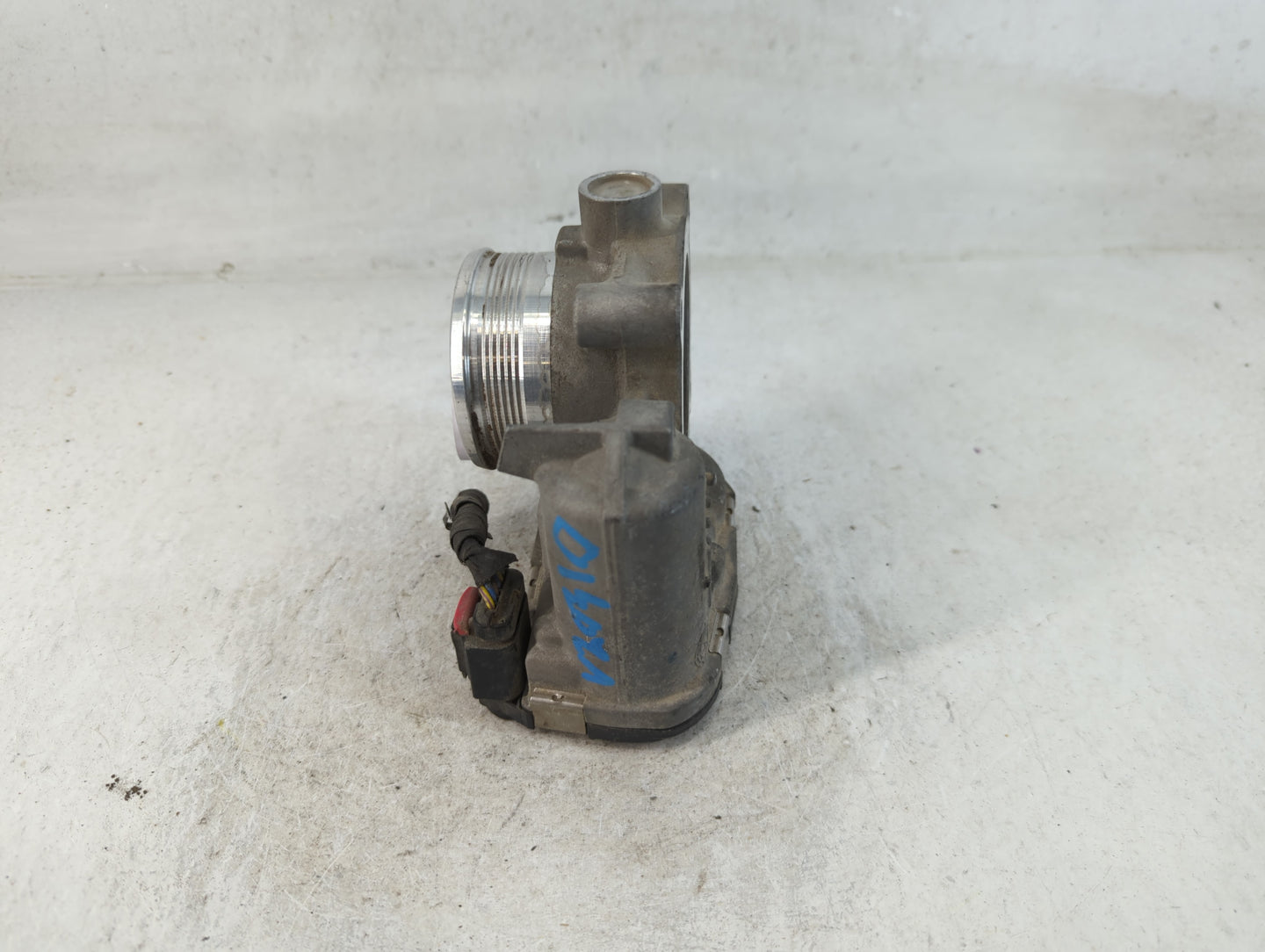 2017-2019 Ford Escape Throttle Body P/N:DS7E-9F991-BB Fits Fits 2014 2015 2016 2017 2018 2019 2020 2021 2022 OEM Used Auto P