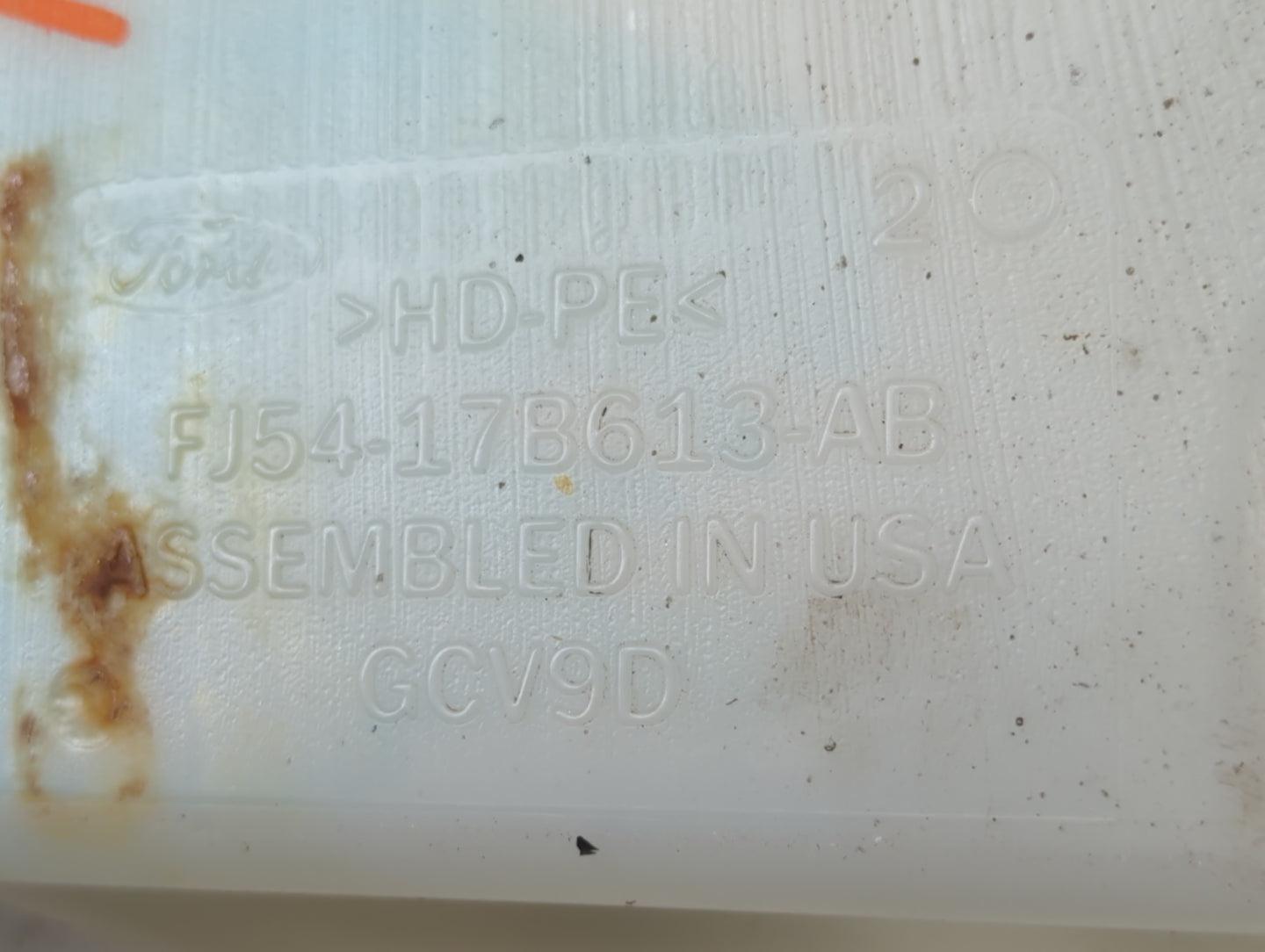 2015-2019 Ford Escape Windshield Washer Fluid Reservoir Bottle Oem - Oemusedautoparts1.com