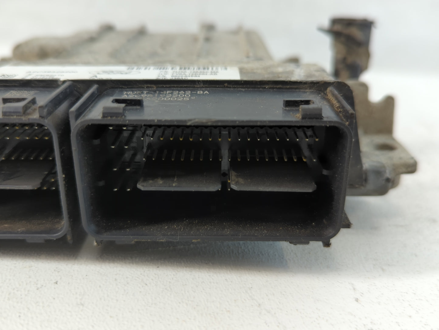 2017-2019 Ford Escape PCM Engine Control Computer ECU ECM PCU OEM P/N:HJ5A-12A650-MA Fits Fits 2017 2018 2019 OEM Used Auto 