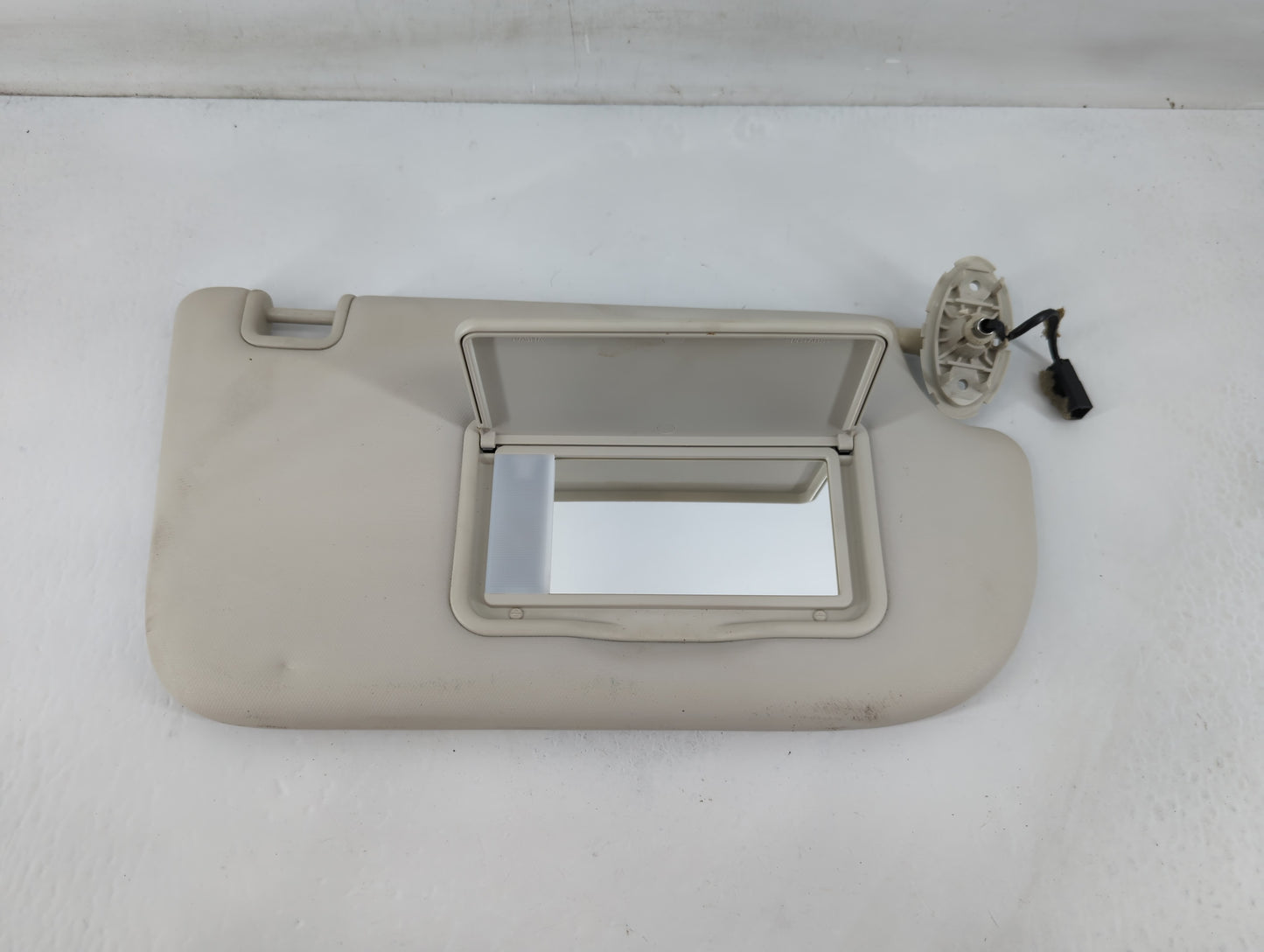 2013-2019 Ford Escape Sun Visor Shade Replacement Passenger Right Mirror Fits Fits 2013 2014 2015 2016 2017 2018 2019 OEM Us