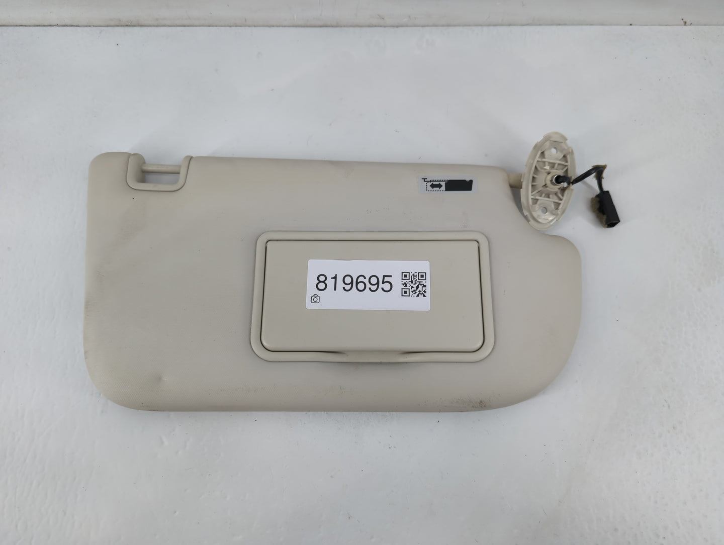 2013-2019 Ford Escape Sun Visor Shade Replacement Passenger Right Mirror Fits Fits 2013 2014 2015 2016 2017 2018 2019 OEM Us