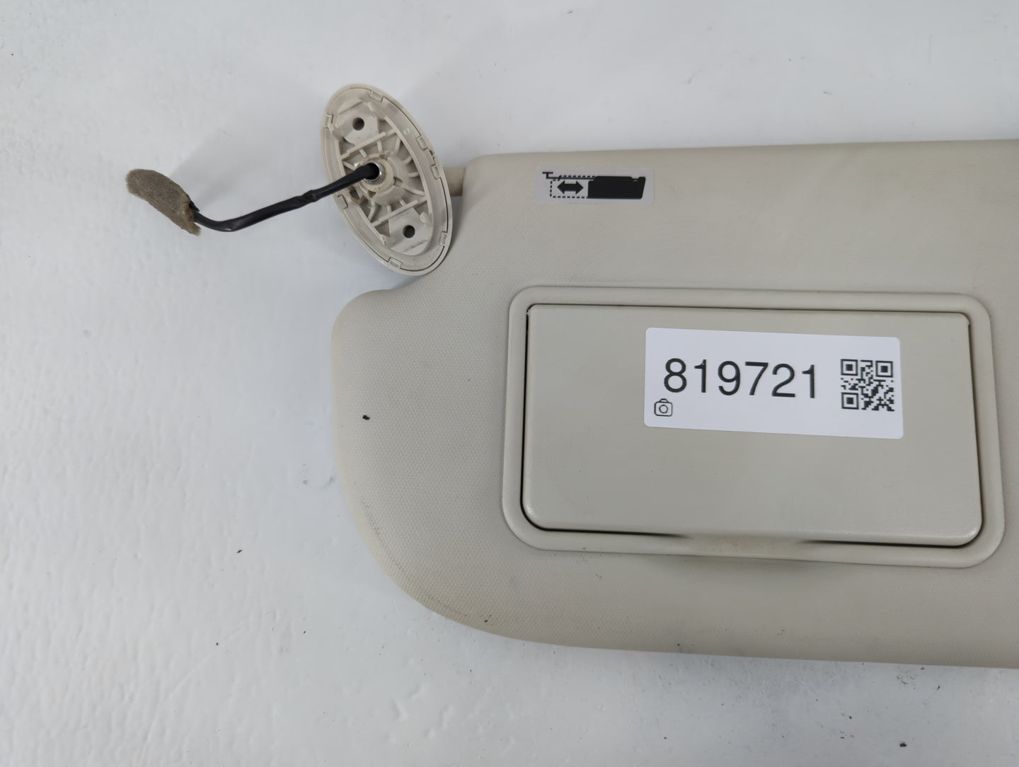 2013-2019 Ford Escape Sun Visor Shade Replacement Driver Left Mirror Fits Fits 2013 2014 2015 2016 2017 2018 2019 OEM Used A