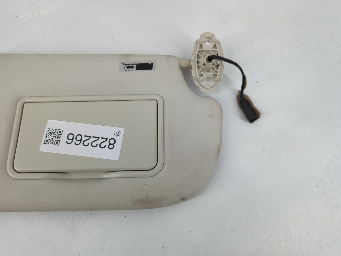 2013-2019 Ford Escape Sun Visor Shade Replacement Passenger Right Mirror Fits Fits 2013 2014 2015 2016 2017 2018 2019 OEM Us