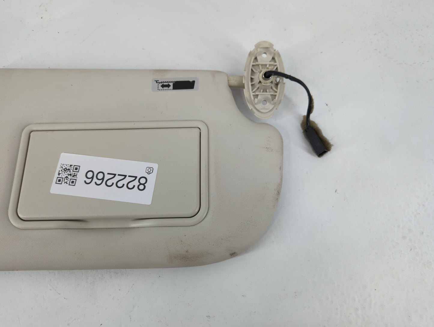 2013-2019 Ford Escape Sun Visor Shade Replacement Passenger Right Mirror Fits Fits 2013 2014 2015 2016 2017 2018 2019 OEM Us
