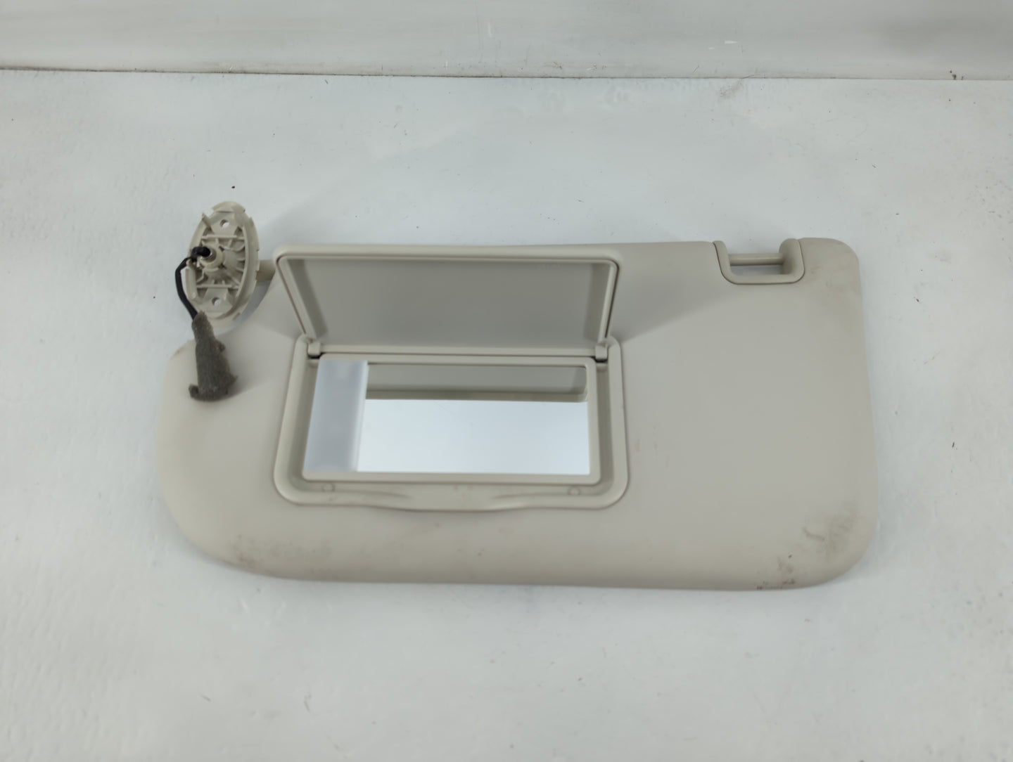 2013-2019 Ford Escape Sun Visor Shade Replacement Driver Left Mirror Fits Fits 2013 2014 2015 2016 2017 2018 2019 OEM Used A
