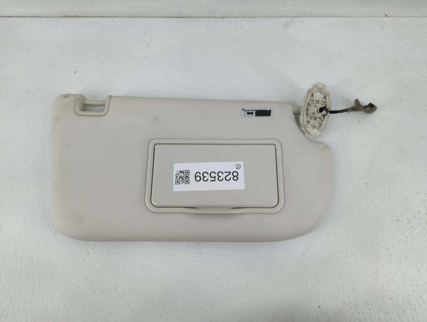 2013-2019 Ford Escape Sun Visor Shade Replacement Passenger Right Mirror Fits Fits 2013 2014 2015 2016 2017 2018 2019 OEM Us