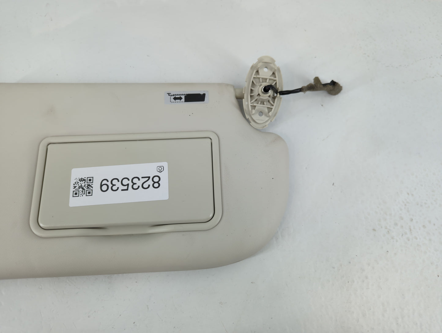 2013-2019 Ford Escape Sun Visor Shade Replacement Passenger Right Mirror Fits Fits 2013 2014 2015 2016 2017 2018 2019 OEM Us