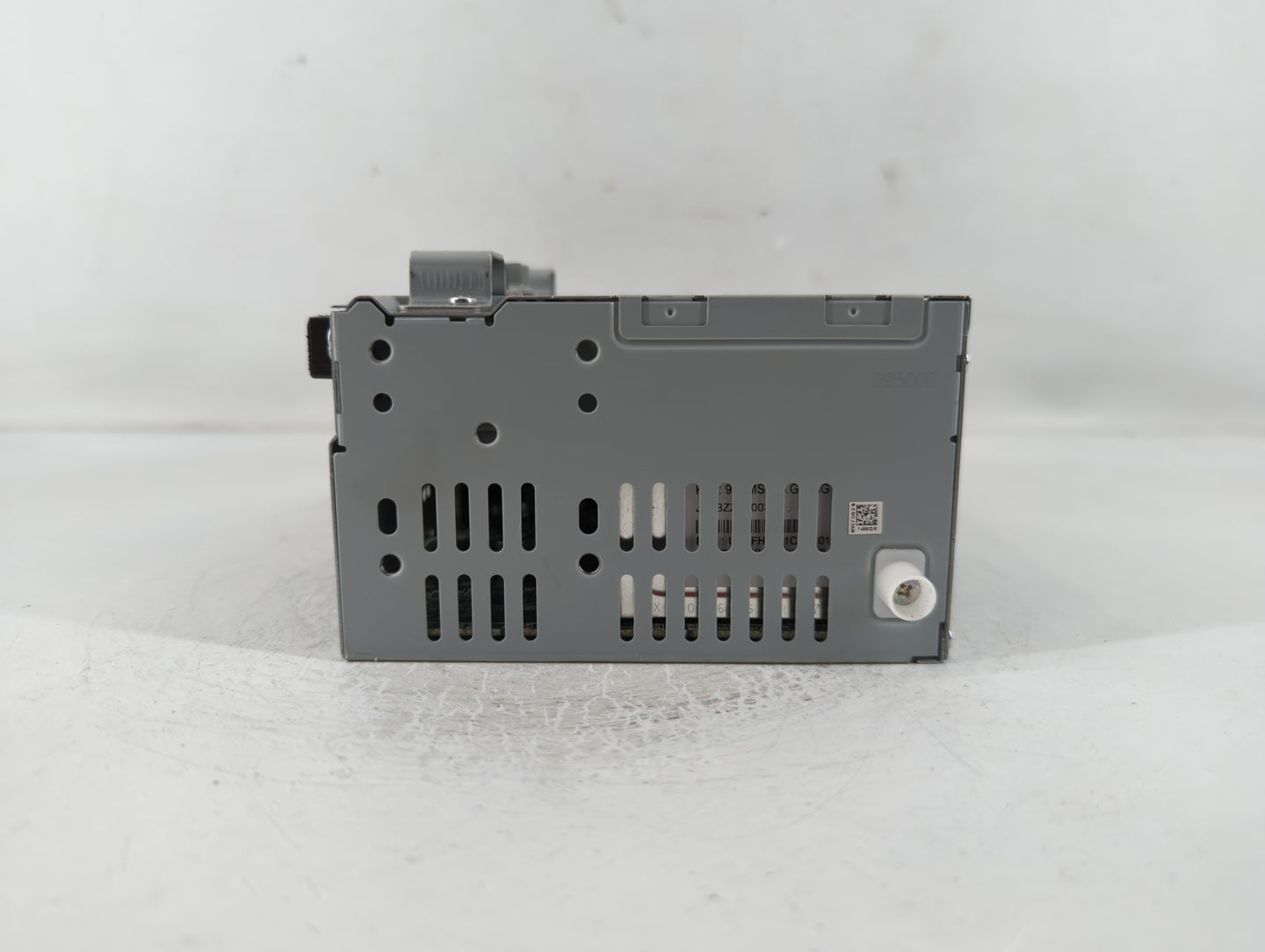 2017-2019 Ford Escape Radio AM FM Cd Player Receiver Replacement P/N:CQ-CJ36N14MD Fits Fits 2017 2018 2019 OEM Used Auto Par