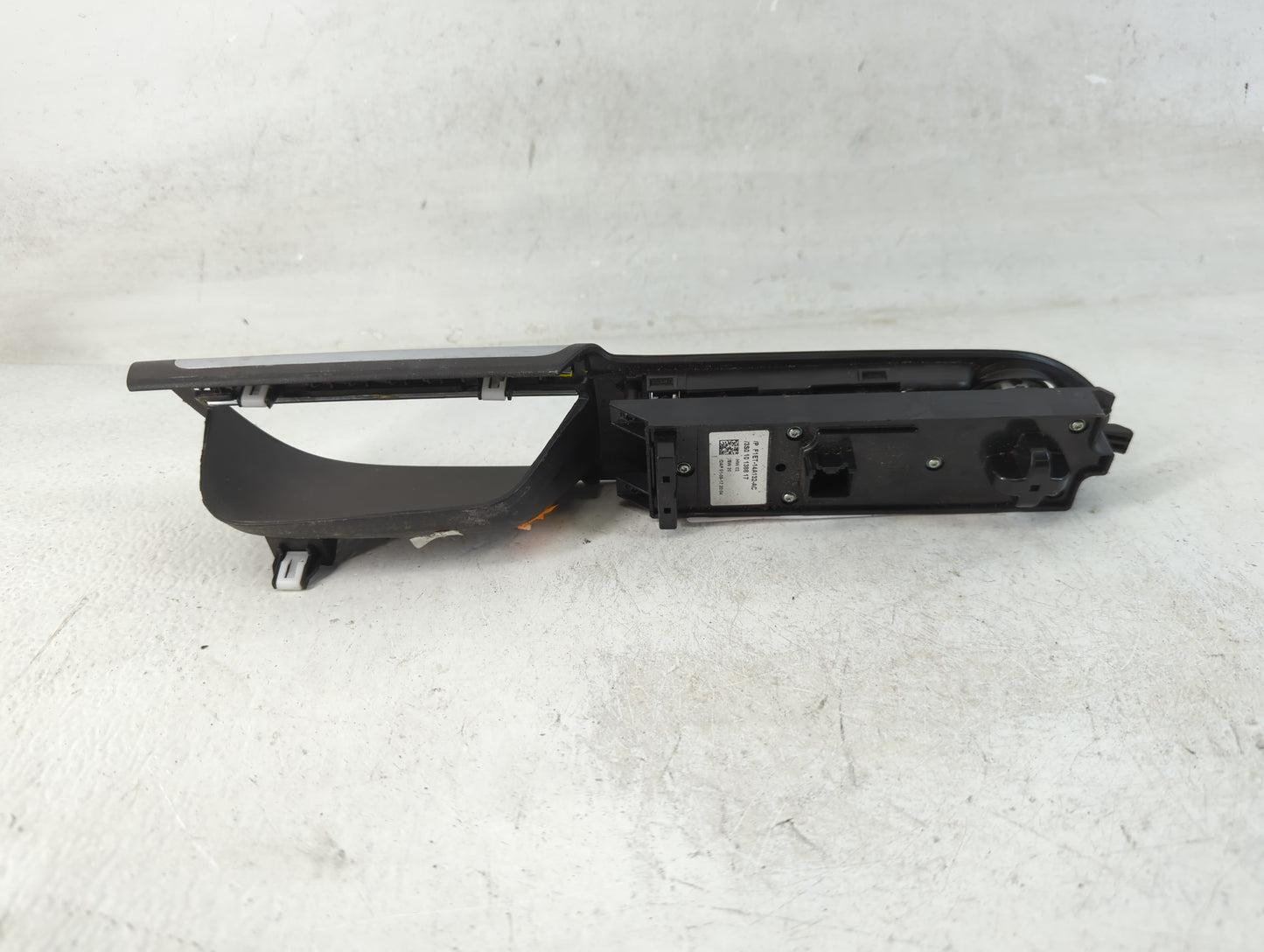 2017-2019 Ford Escape Master Power Window Switch Replacement Driver Side Left P/N:BM5T-14A132-AC Fits OEM Used Auto Parts - 