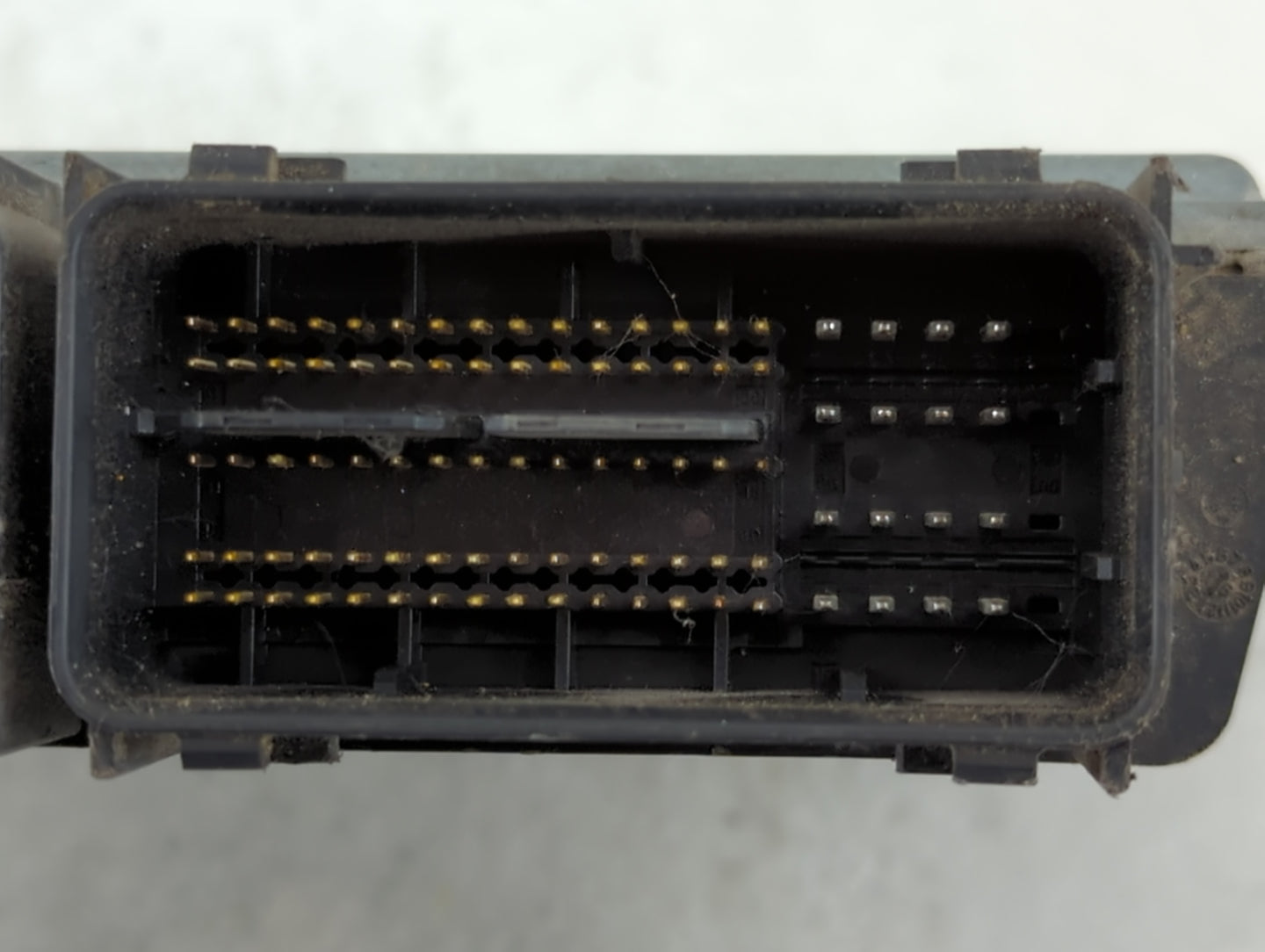 2017-2019 Ford Escape PCM Engine Control Computer ECU ECM PCU OEM P/N:HJ5A-12A650-MA Fits Fits 2017 2018 2019 OEM Used Auto 