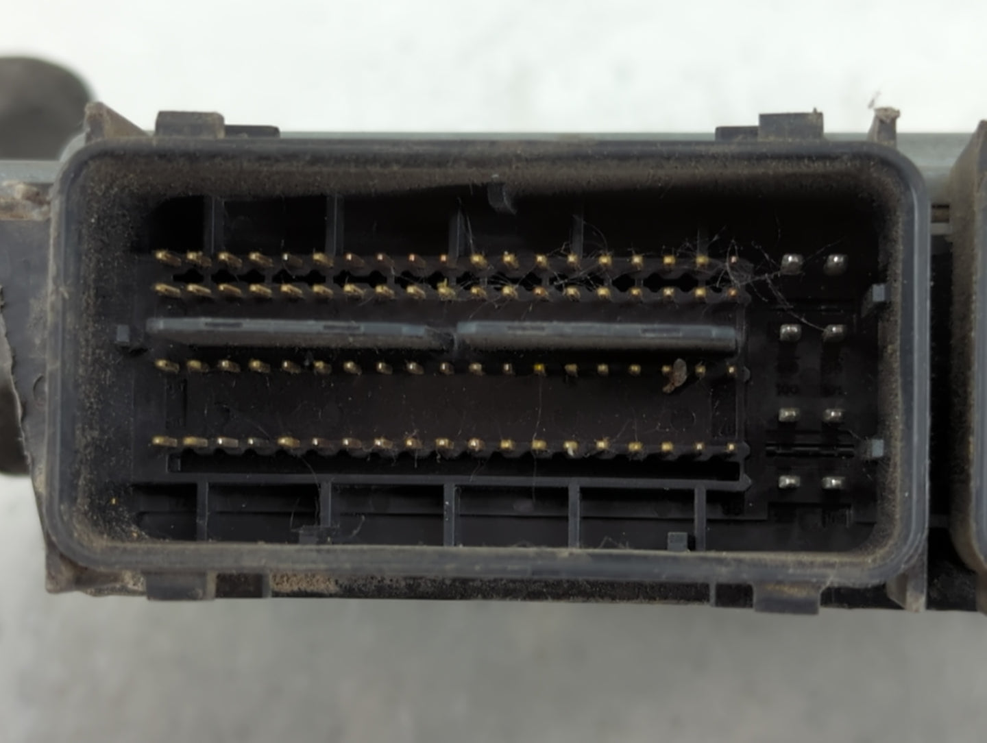 2017-2019 Ford Escape PCM Engine Control Computer ECU ECM PCU OEM P/N:HJ5A-12A650-MA Fits Fits 2017 2018 2019 OEM Used Auto 