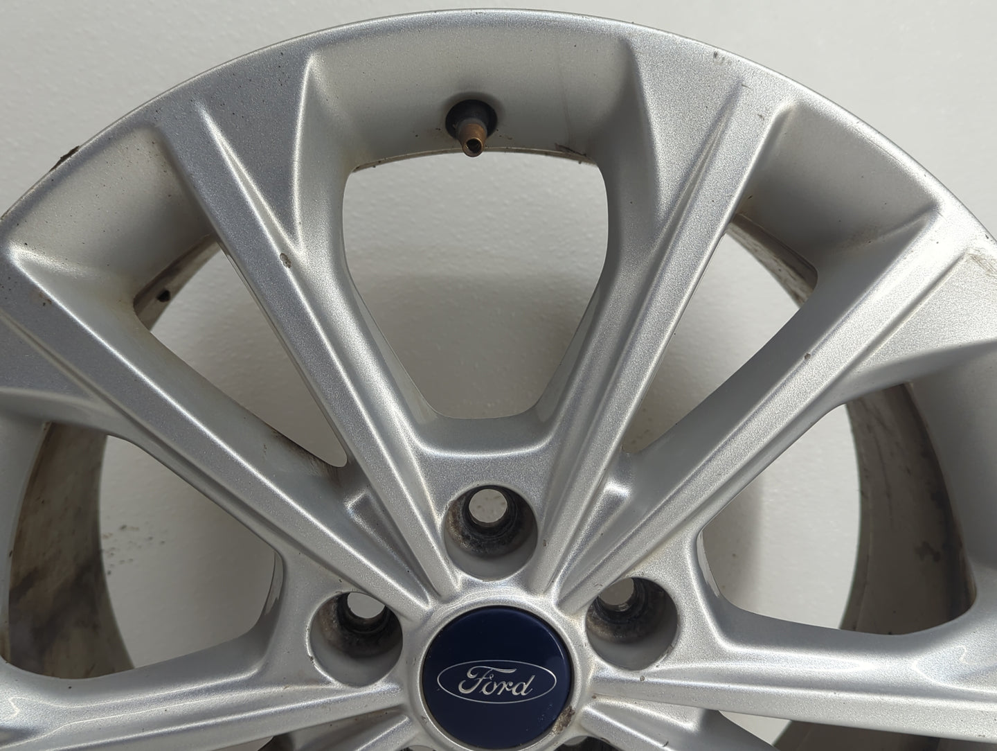 2017-2019 Ford Escape Wheel Rim Oem - Oemusedautoparts1.com