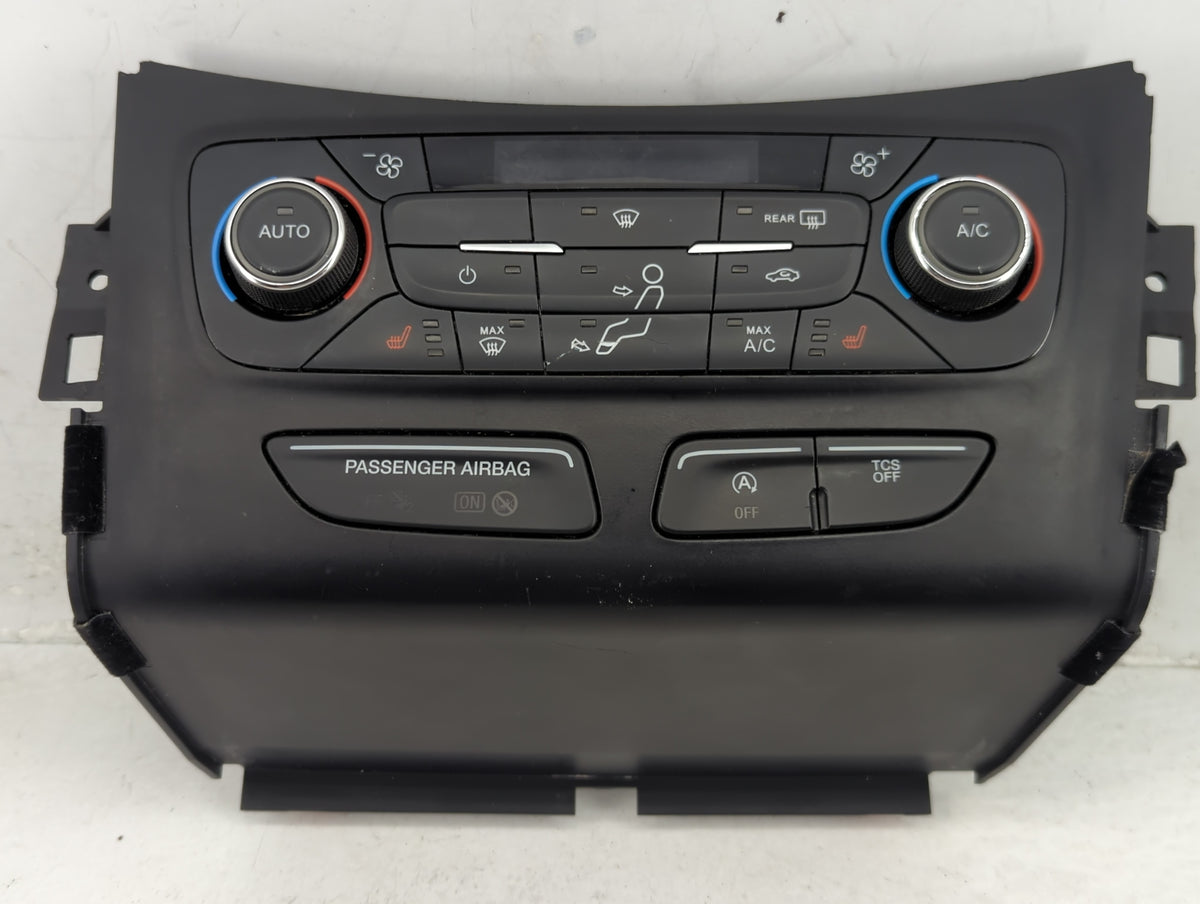 2017 Ford Escape Climate Control Module Temperature AC/Heater Replacement P/N:GJ5T-18C612-CE Fits OEM Used Auto Parts - Oemu