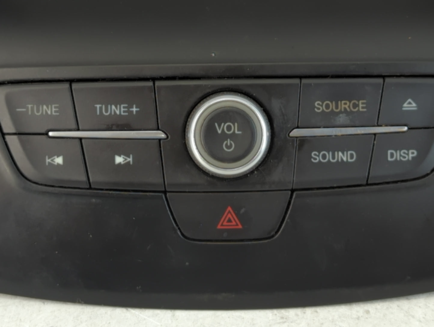2017-2019 Ford Escape Radio AM FM Cd Player Receiver Replacement P/N:F1CT 18K811 HC Fits Fits 2017 2018 2019 OEM Used Auto P