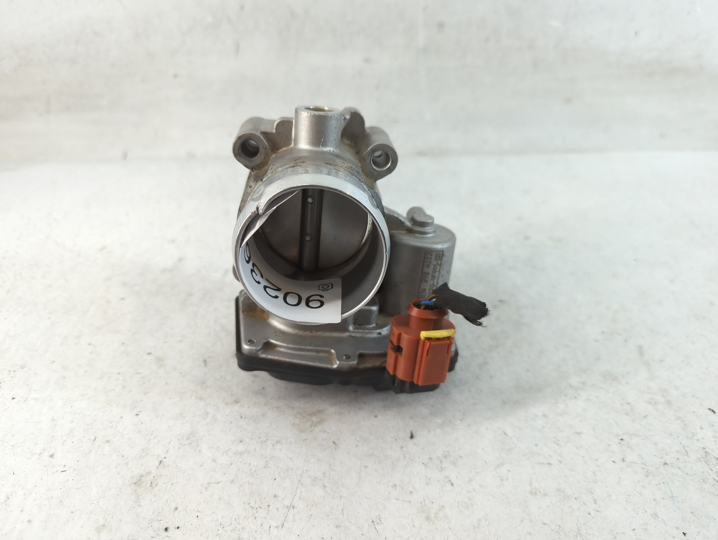 2017-2019 Ford Escape Throttle Body P/N:DS7G-9F991-BB B16 298 4222 Fits Fits 2014 2015 2016 2017 2018 2019 2020 OEM Used Aut