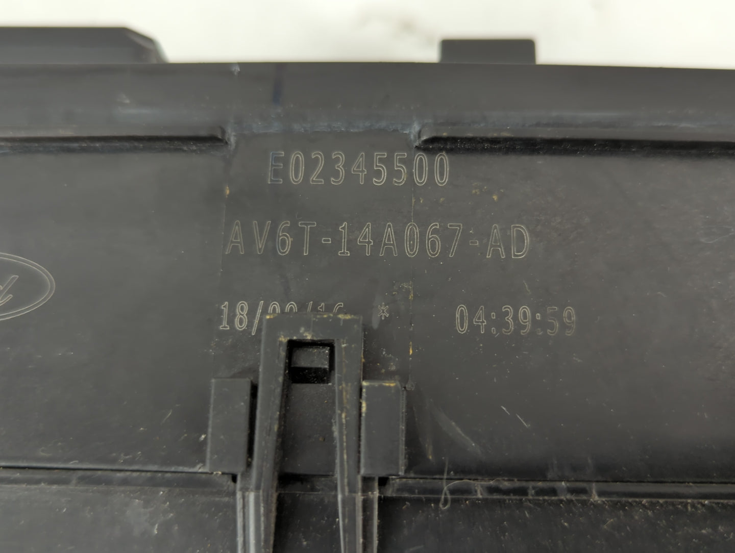 2017 Ford Escape Fusebox Fuse Box Panel Relay Module P/N:AV6T-14A067-AD Fits OEM Used Auto Parts - Oemusedautoparts1.com