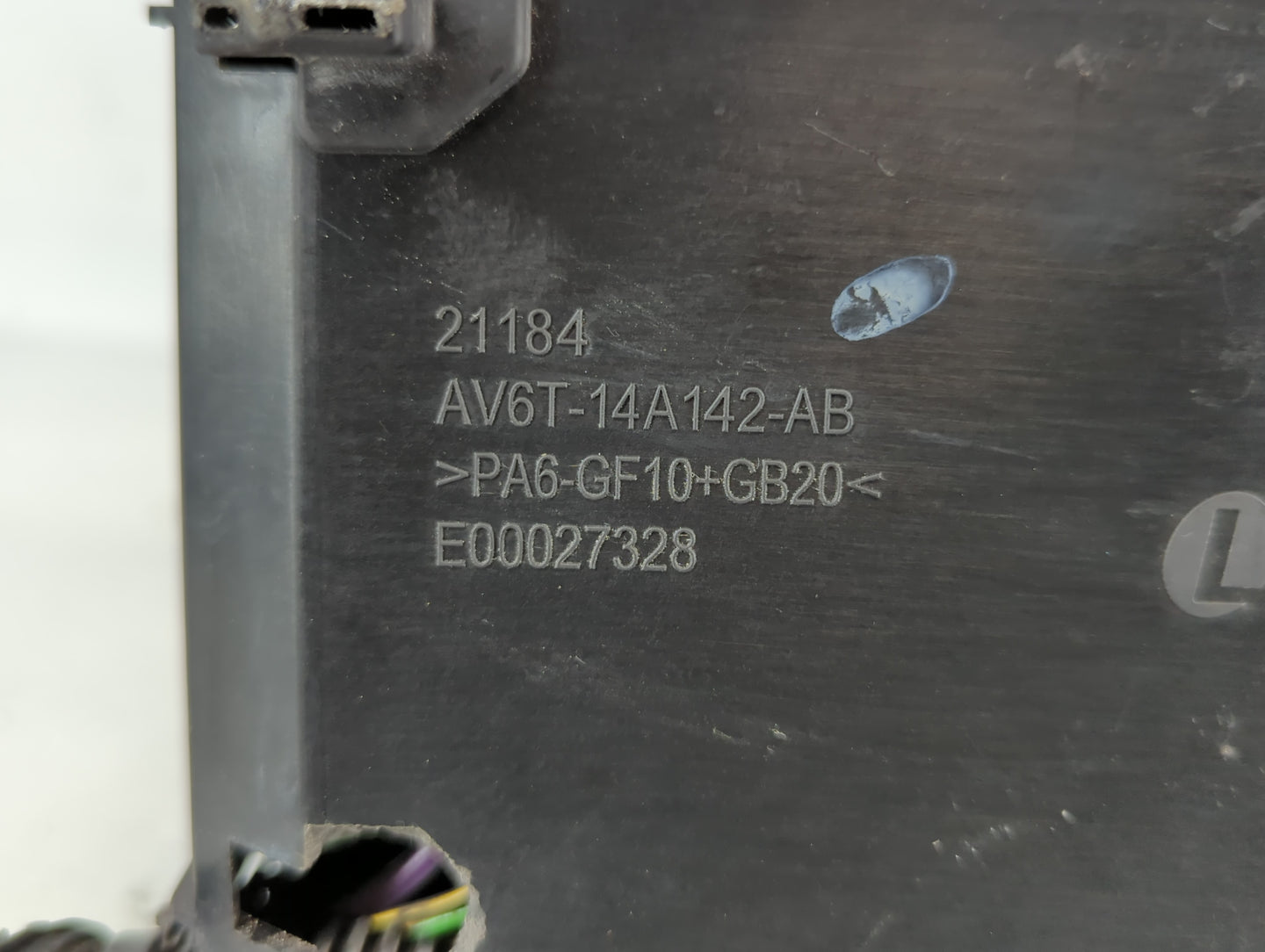 2017 Ford Escape Fusebox Fuse Box Panel Relay Module P/N:AV6T-14A067-AD Fits OEM Used Auto Parts - Oemusedautoparts1.com