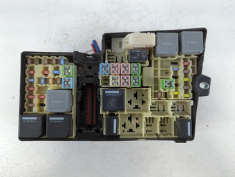 compare product 2017 Ford Escape Fusebox Fuse Box Panel Relay Module P/N:AV6T-14A142-AB Fits OEM Used Auto Parts