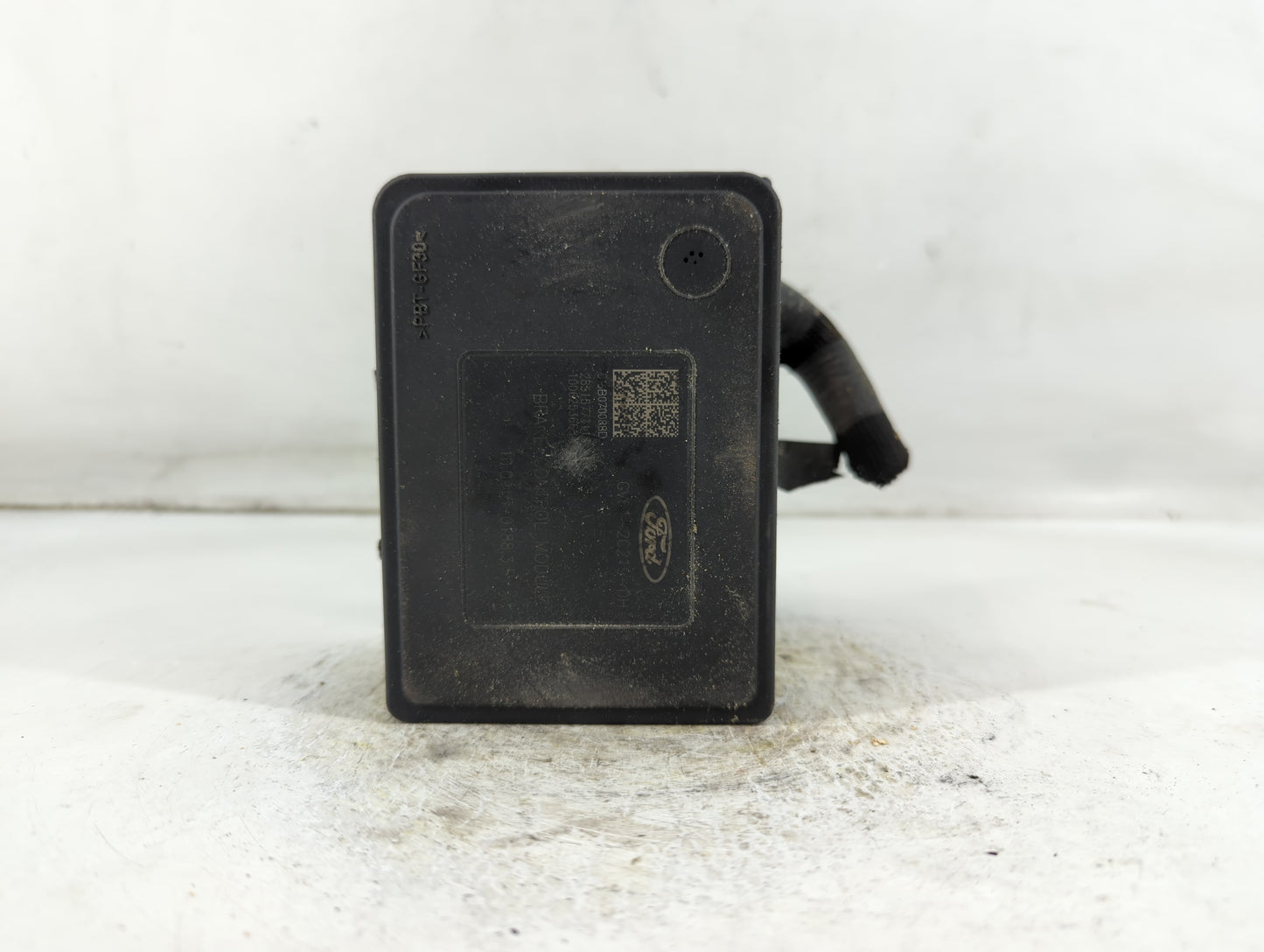 2017-2019 Ford Escape ABS Pump Control Module Replacement P/N:GV61-2C405-CH Fits Fits 2017 2018 2019 OEM Used Auto Parts - O