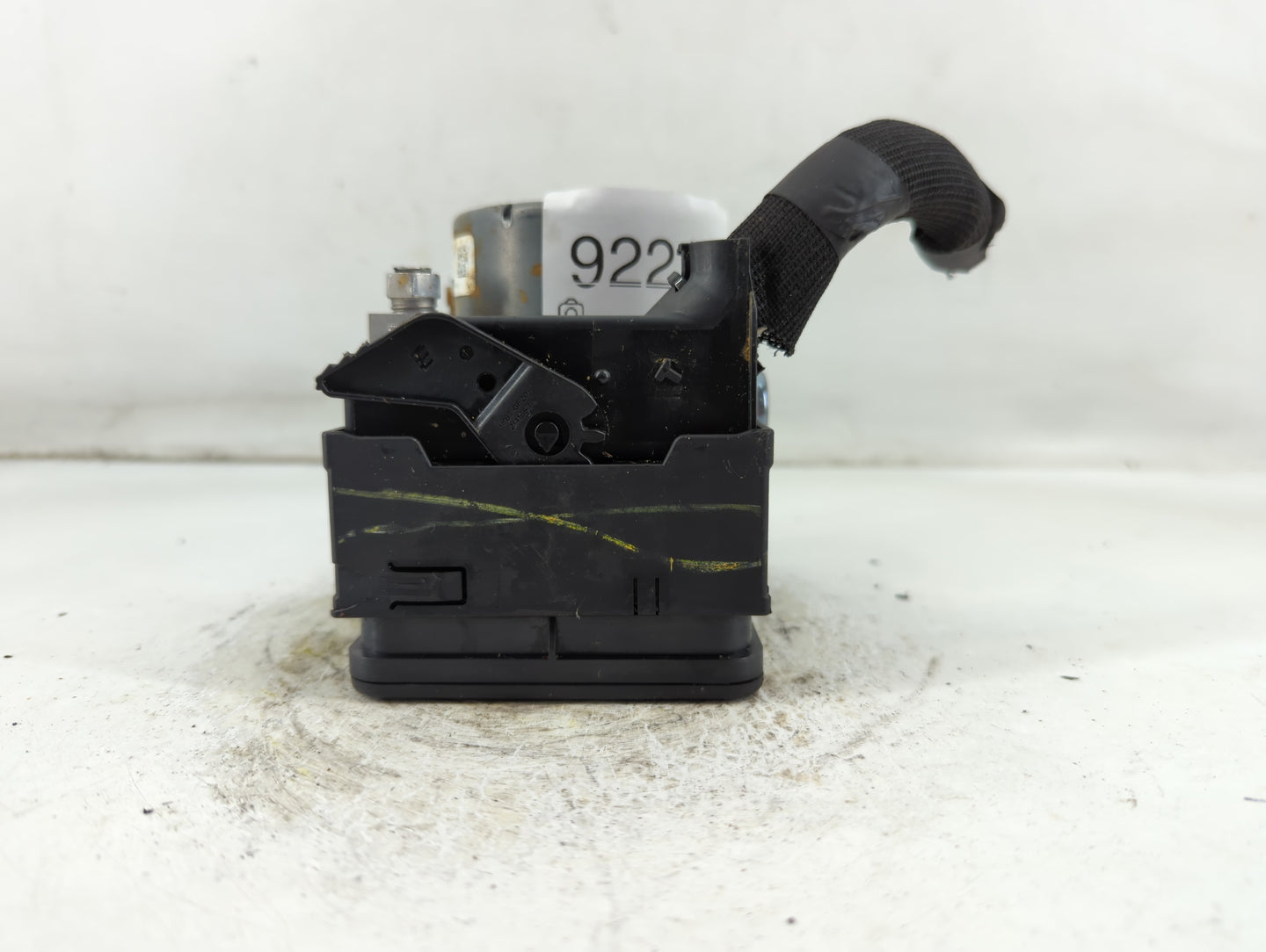 2017-2019 Ford Escape ABS Pump Control Module Replacement P/N:GV61-2C405-CE GV61-2C405-CH Fits Fits 2017 2018 2019 OEM Used 