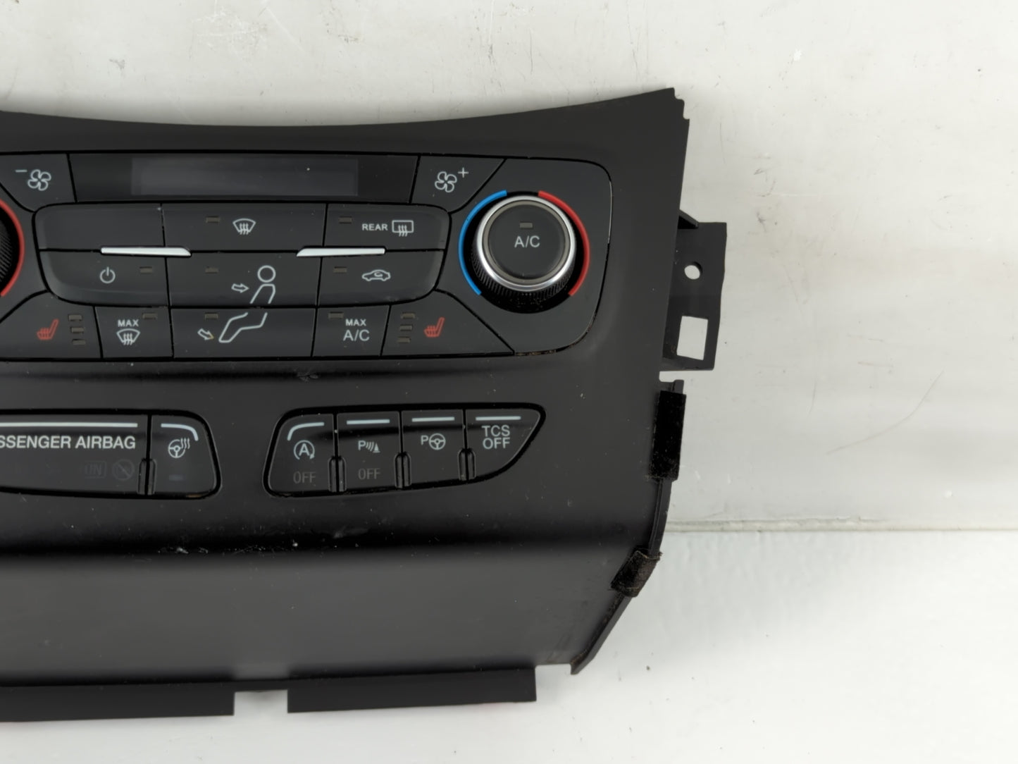 2017 Ford Escape Climate Control Module Temperature AC/Heater Replacement P/N:GJ5T-18C612-FA Fits OEM Used Auto Parts - Oemu