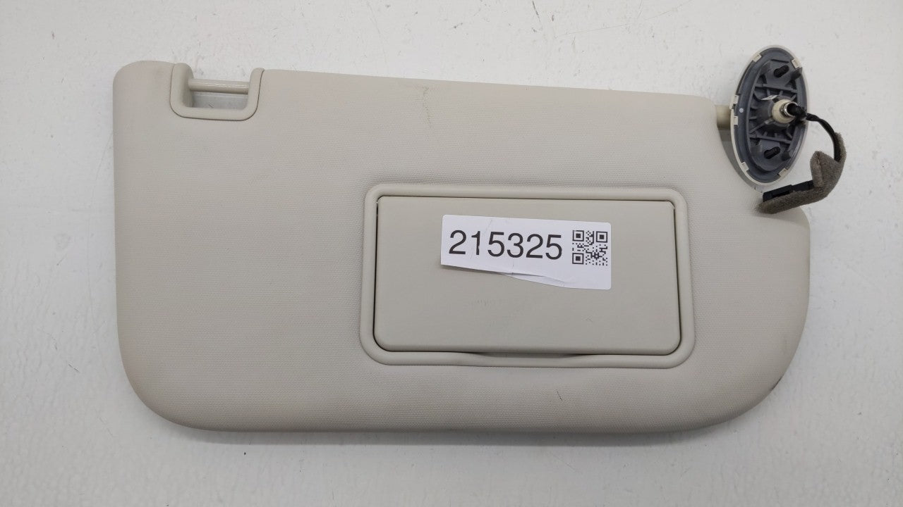 2017 Ford Escape Sun Visor Shade Replacement Passenger Right Mirror Fits Fits 2013 2014 2015 2016 2018 2019 OEM Used Auto Pa