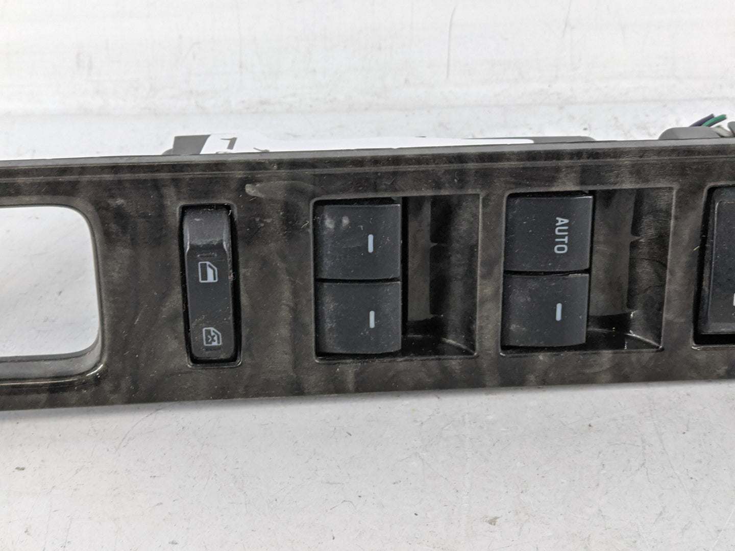 2017 Ford Expedition Master Power Window Switch Replacement Driver Side Left Fits OEM Used Auto Parts - Oemusedautoparts1.co