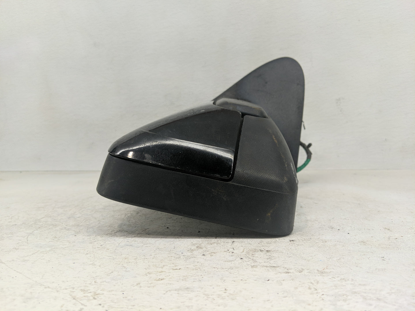 2017 Ford Expedition Side Mirror Replacement Passenger Right View Door Mirror P/N:CL14 17682 Fits OEM Used Auto Parts - Oemu