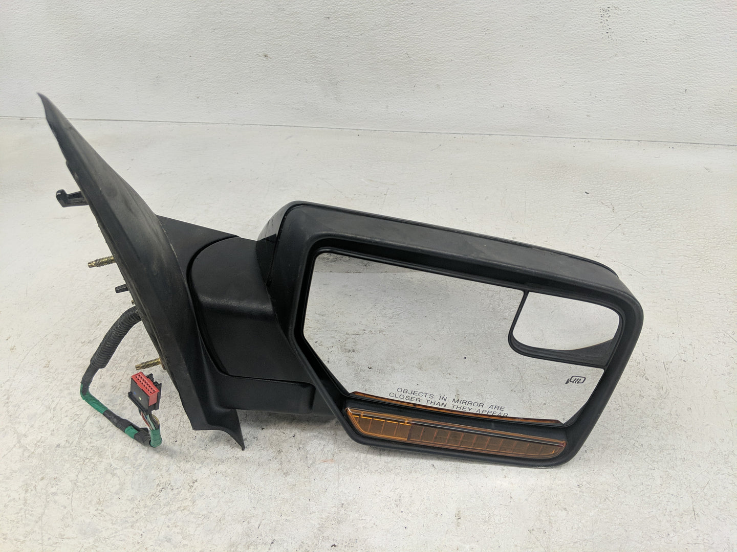 2017 Ford Expedition Side Mirror Replacement Passenger Right View Door Mirror P/N:CL14 17682 Fits OEM Used Auto Parts - Oemu