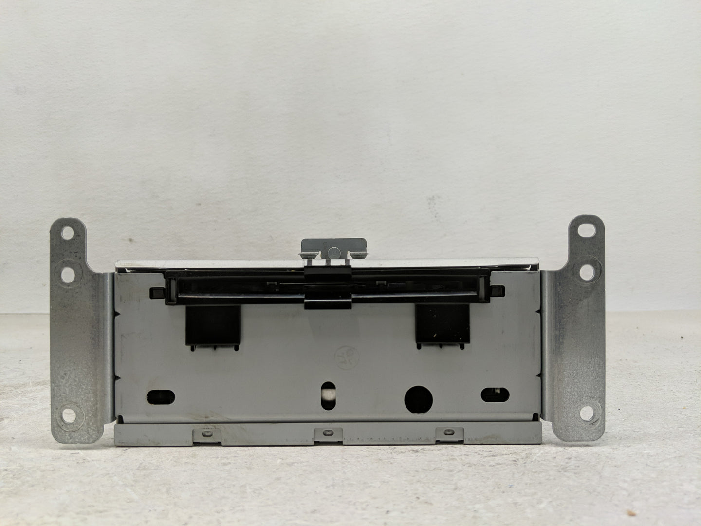 2015-2017 Ford Expedition Radio AM FM Cd Player Receiver Replacement P/N:FL1T-19C107-CG Fits Fits 2015 2016 2017 OEM Used Au