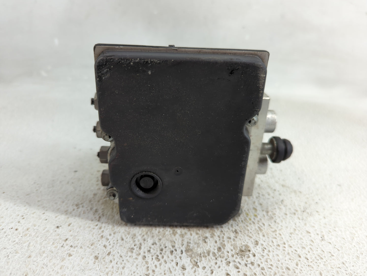 2017 Ford Expedition ABS Pump Control Module Replacement P/N:FL14-2C405-A Fits OEM Used Auto Parts - Oemusedautoparts1.com