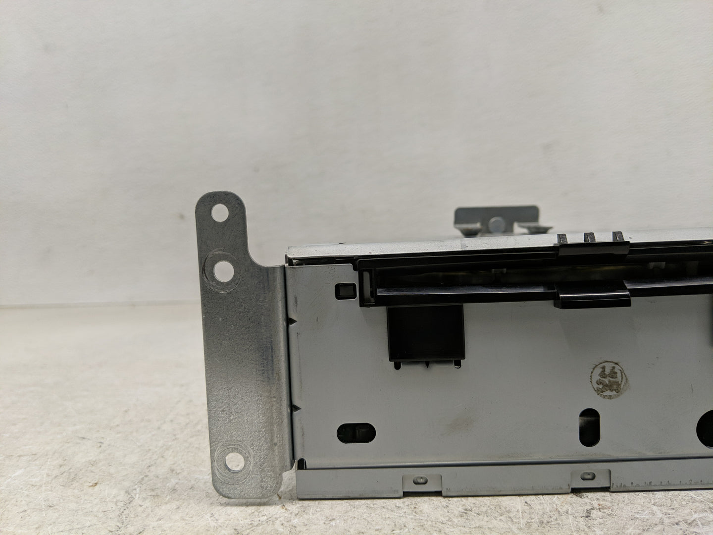 2015-2017 Ford Expedition Radio AM FM Cd Player Receiver Replacement P/N:FL1T-19C107-CG Fits Fits 2015 2016 2017 OEM Used Au