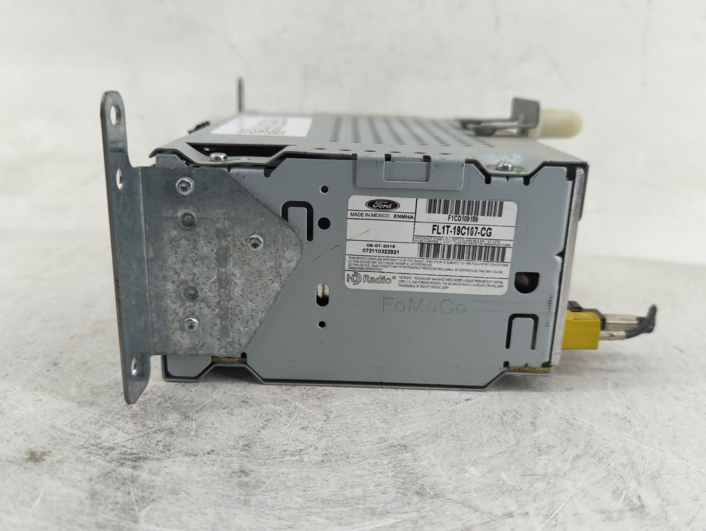 2015-2017 Ford Expedition Radio AM FM Cd Player Receiver Replacement P/N:FL1T-19C107-CG Fits Fits 2015 2016 2017 OEM Used Au