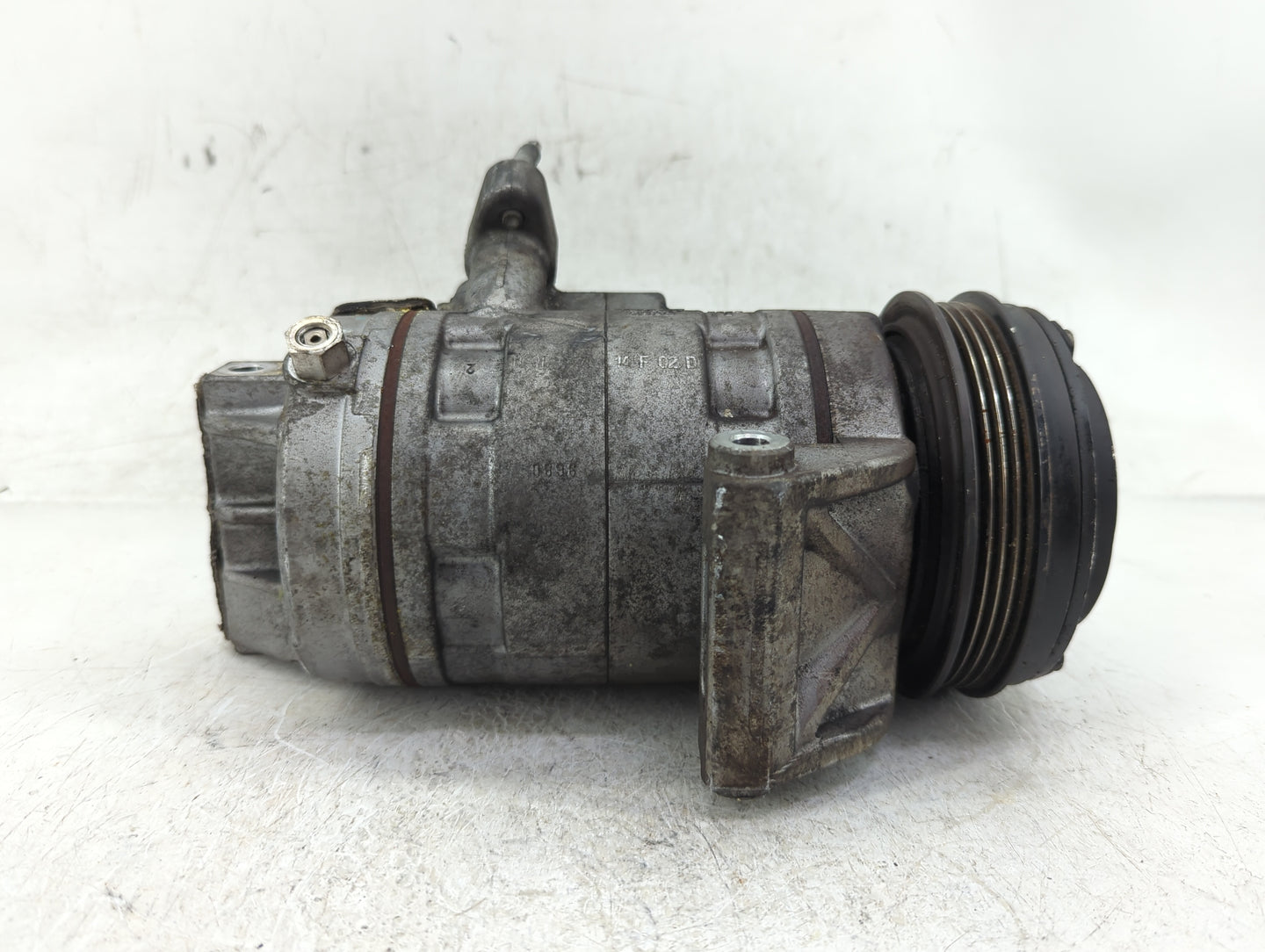 2015-2017 Ford Expedition Air Conditioning A/c Ac Compressor Oem - Oemusedautoparts1.com