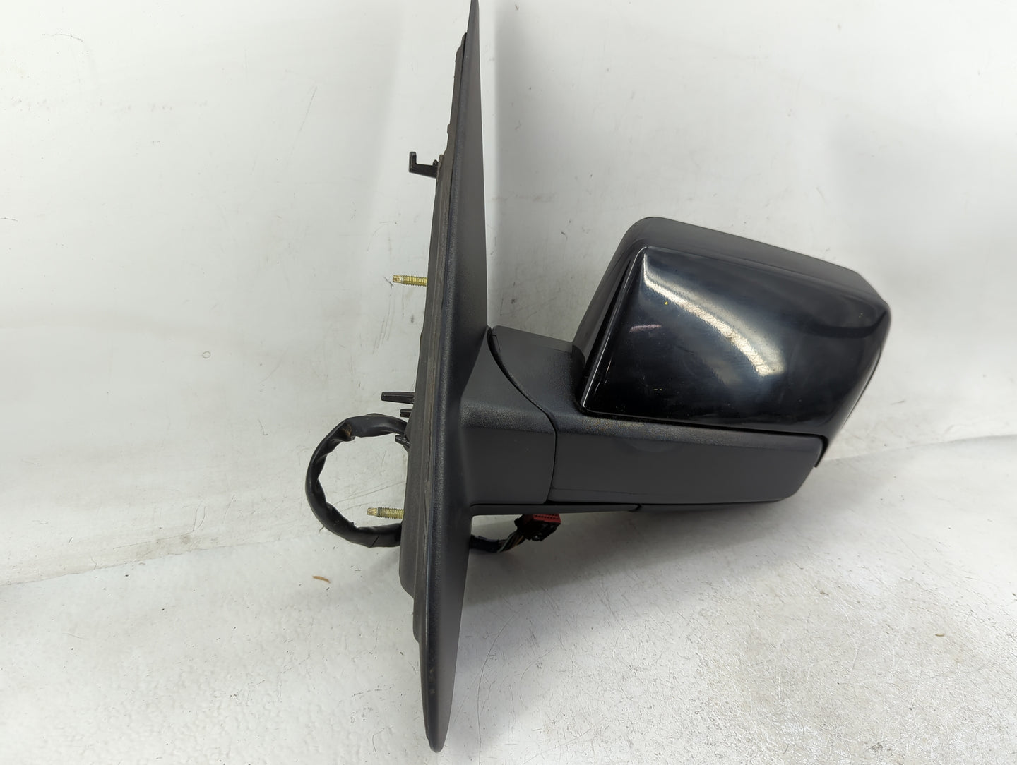 2017 Ford Expedition Driver Side View Mirror - Left Door Mirror OEM Used - Oemusedautoparts1.com