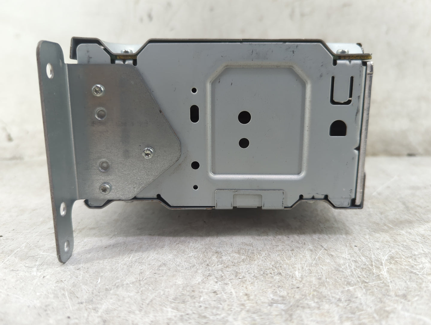 2015-2017 Ford Expedition Radio AM FM Cd Player Receiver Replacement P/N:FL1T-19C107-CG Fits Fits 2015 2016 2017 OEM Used Au