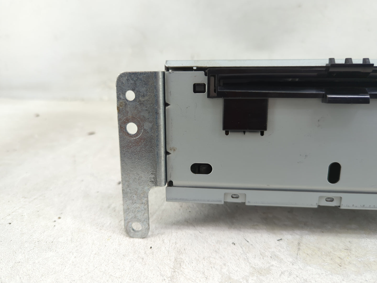 2015-2017 Ford Expedition Radio AM FM Cd Player Receiver Replacement P/N:FL1T-19C107-BF F1BF206124 Fits Fits 2015 2016 2017 