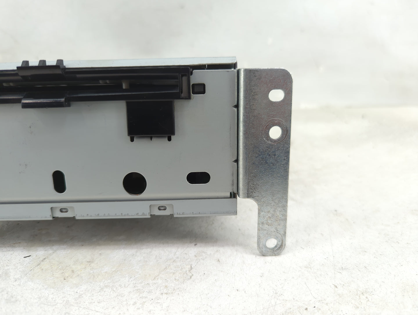 2015-2017 Ford Expedition Radio AM FM Cd Player Receiver Replacement P/N:FL1T-19C107-BF F1BF206124 Fits Fits 2015 2016 2017 