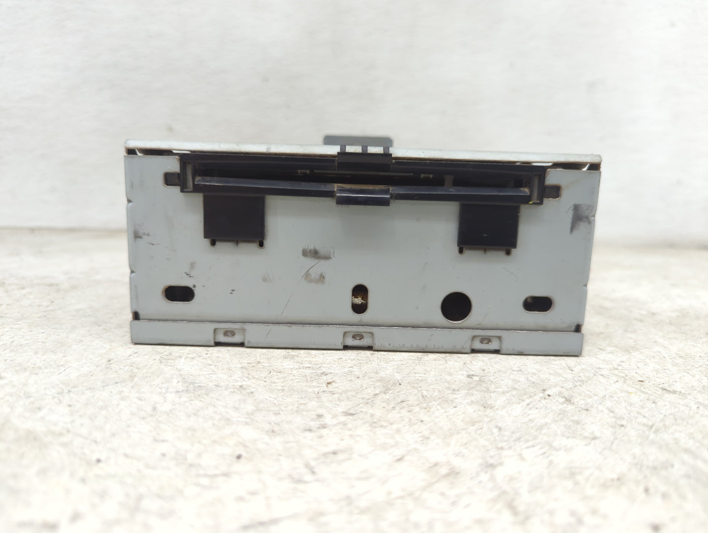 2015-2017 Ford Expedition Radio AM FM Cd Player Receiver Replacement P/N:FL1T-19C107-CG F1CG214388 Fits Fits 2015 2016 2017 