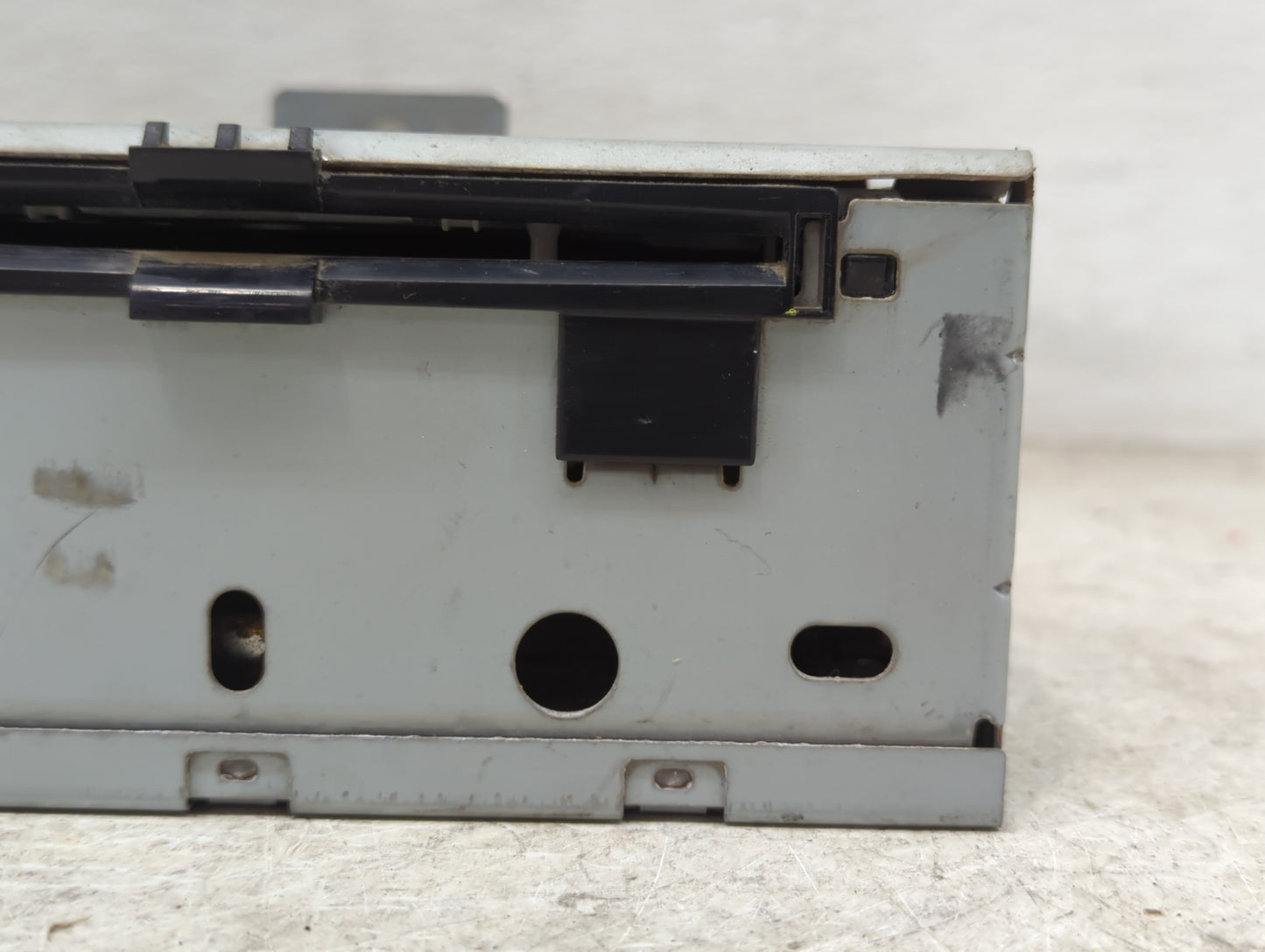2015-2017 Ford Expedition Radio AM FM Cd Player Receiver Replacement P/N:FL1T-19C107-CG F1CG214388 Fits Fits 2015 2016 2017 