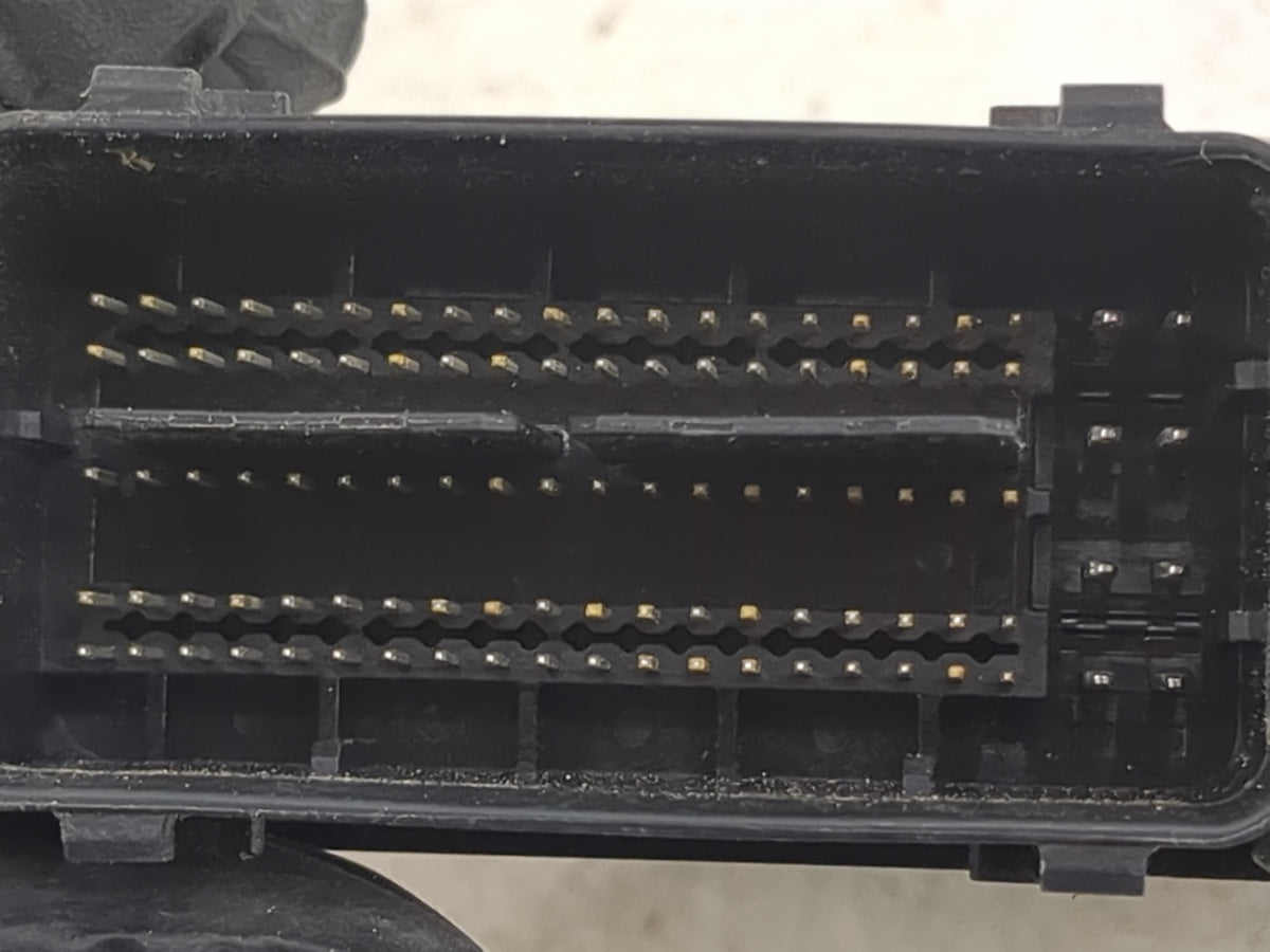 2017 Ford Expedition PCM Engine Control Computer ECU ECM PCU OEM P/N:FL1A-12A650-BA FL1A-12B684-AA Fits OEM Used Auto Parts 