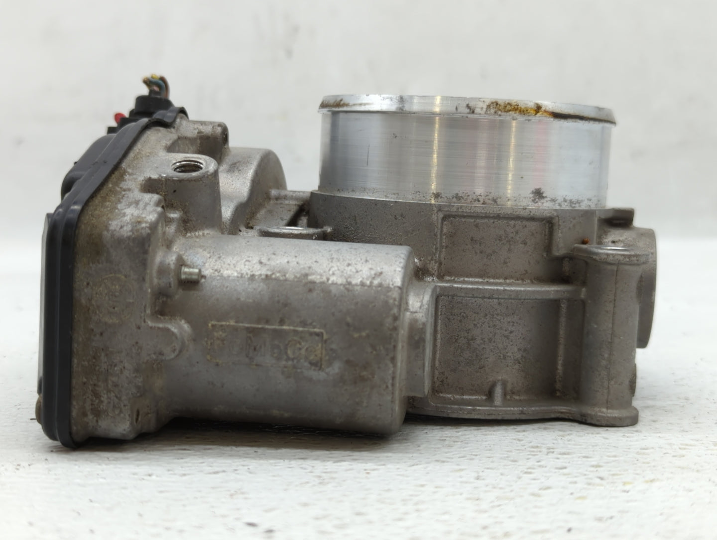 2015-2017 Ford Expedition Throttle Body P/N:3G1611B-0737 Fits Fits 2011 2012 2013 2014 2015 2016 2017 2018 2019 OEM Used Aut