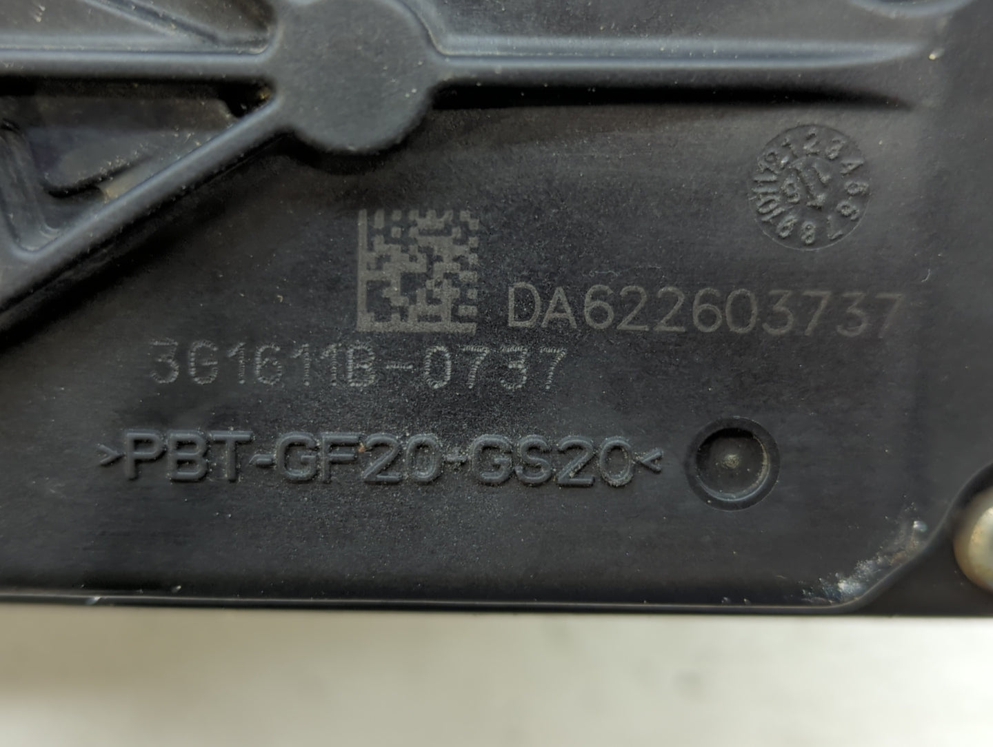 2015-2017 Ford Expedition Throttle Body P/N:3G1611B-0737 Fits Fits 2011 2012 2013 2014 2015 2016 2017 2018 2019 OEM Used Aut