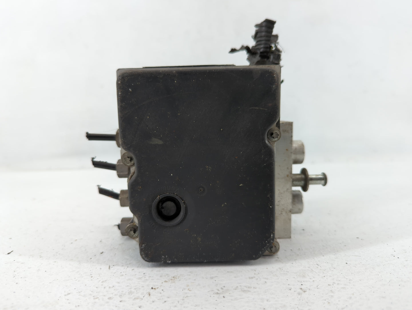 2017 Ford Expedition ABS Pump Control Module Replacement P/N:FL14-2C405-AE Fits OEM Used Auto Parts - Oemusedautoparts1.com