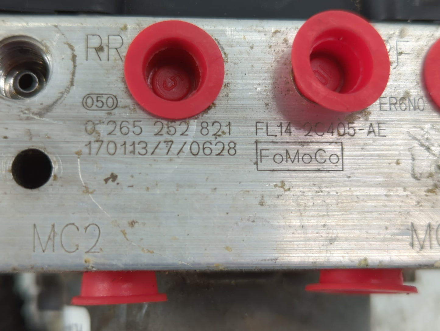 2017 Ford Expedition ABS Pump Control Module Replacement P/N:0 265 252 821 FL14-2C405-AE Fits OEM Used Auto Parts - Oemuseda