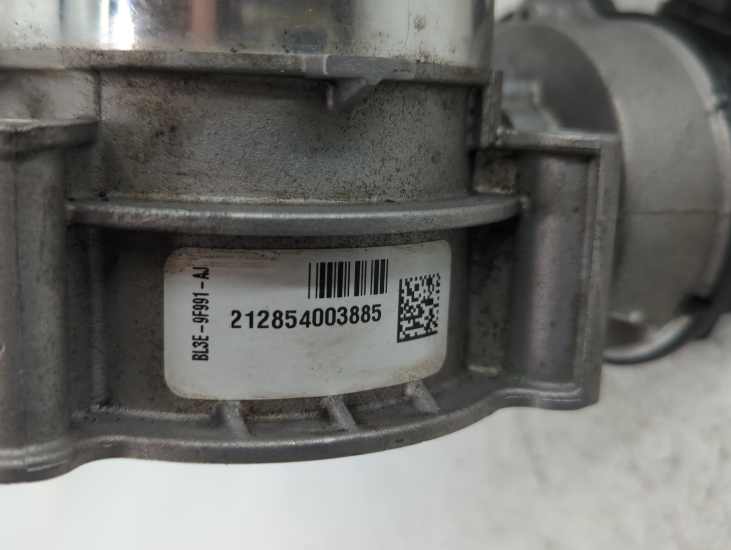 2015-2017 Ford Expedition Throttle Body P/N:BL3E-9F991-AJ 212854003885 Fits Fits 2011 2012 2013 2014 2015 2016 2017 2018 201